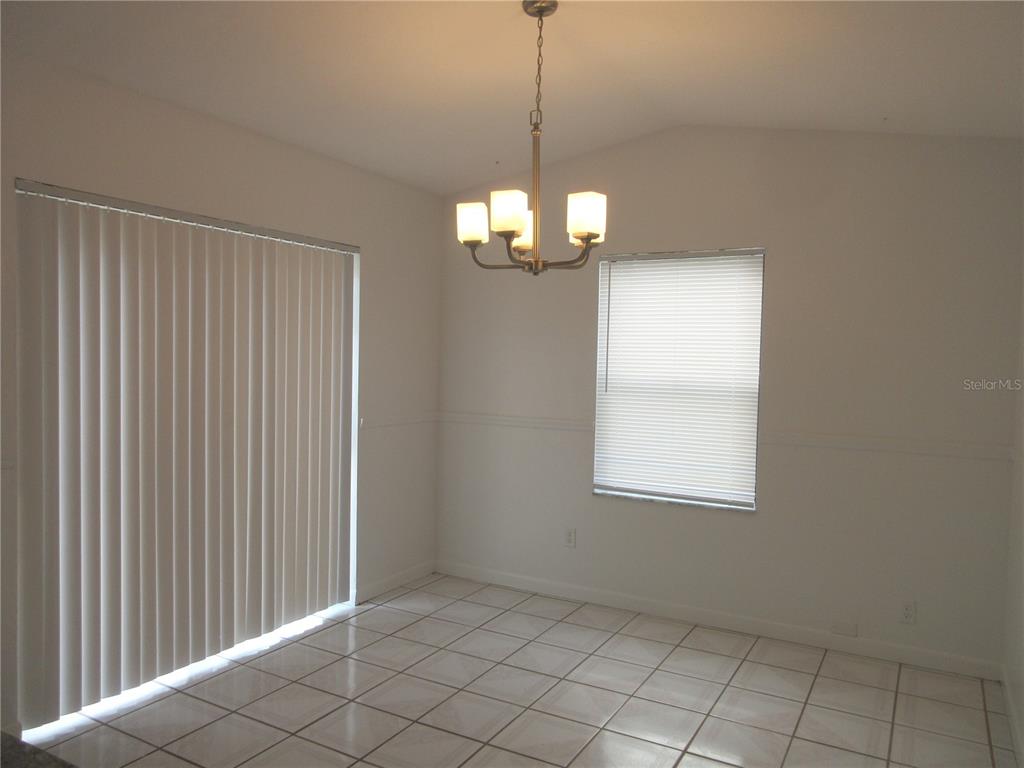 14131 Southwest 30th Ter Road Ocala, FL 34473 - Photo 3 of 9