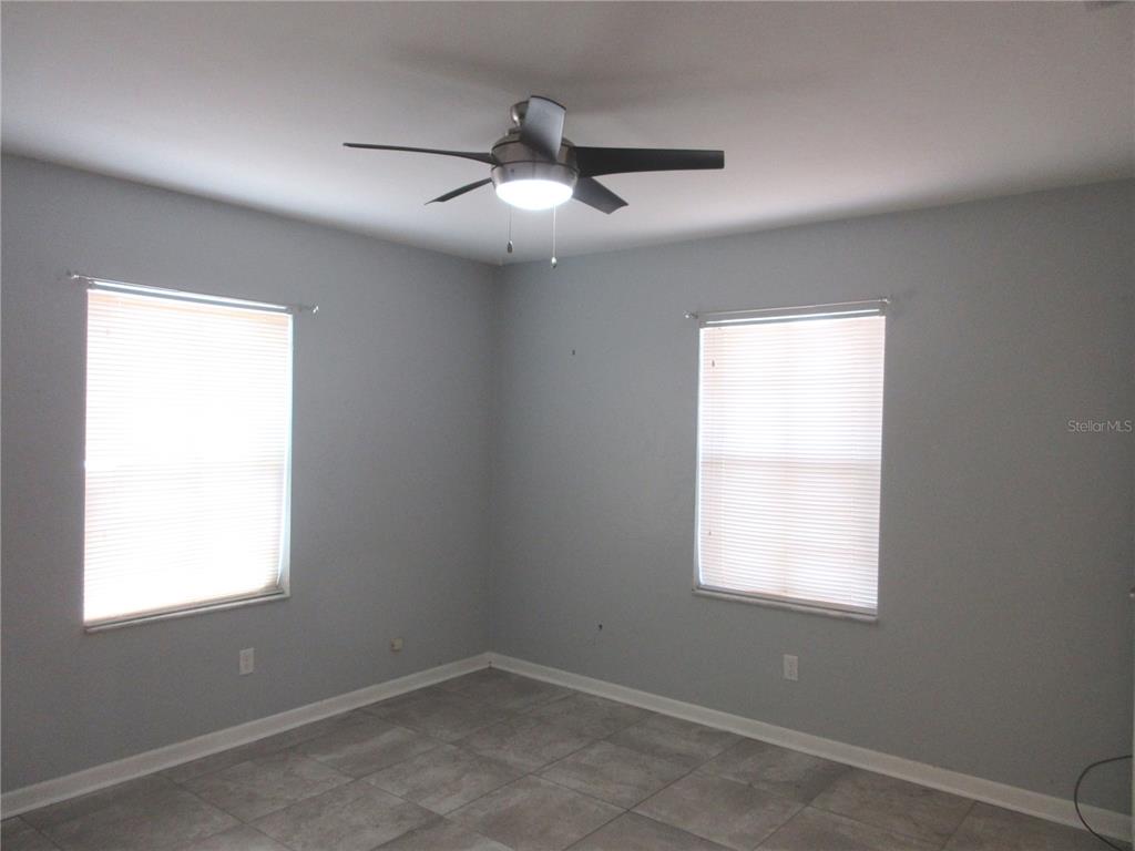 14131 Southwest 30th Ter Road Ocala, FL 34473 - Photo 4 of 9