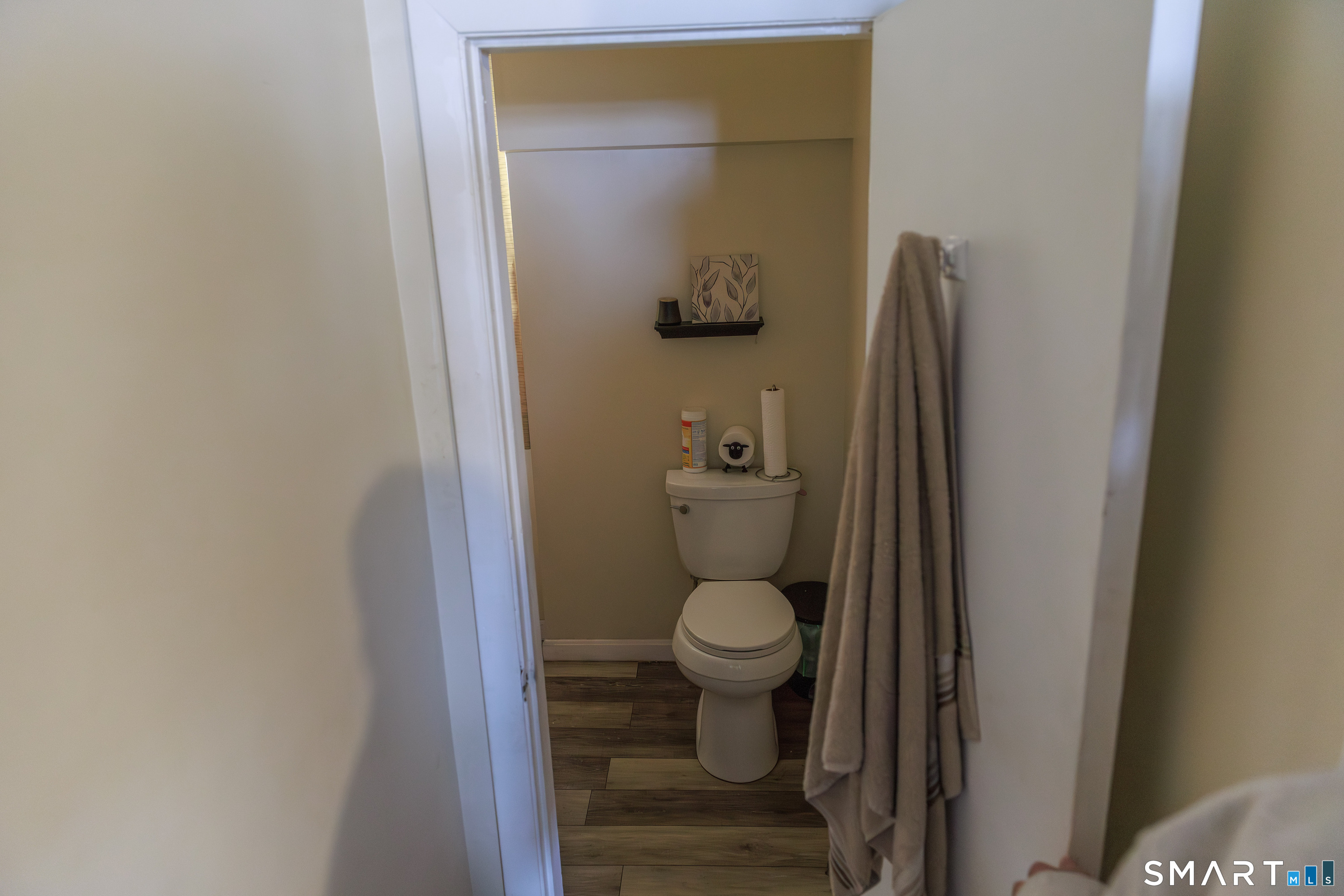 82 Fillmore Street New Haven, CT 06513 - Photo 13 of 38