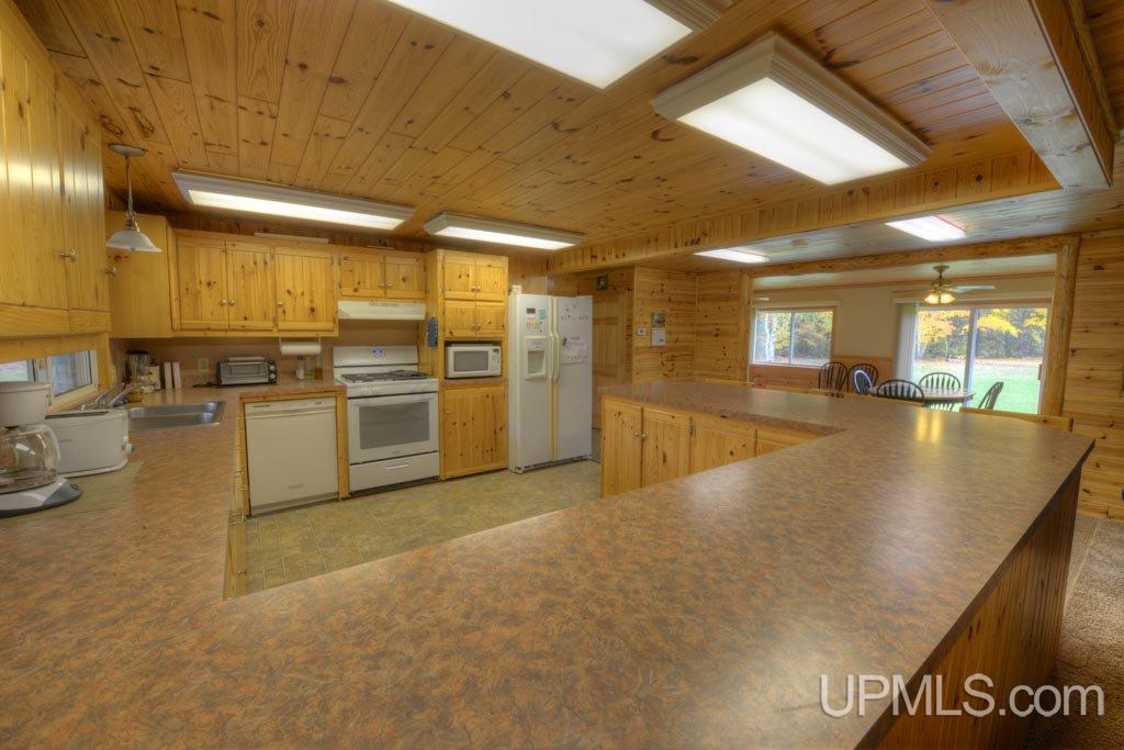 10865 North Co Road Seney, MI 49883 - Photo 7 of 22