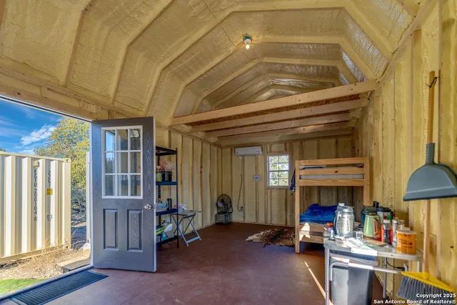 $654,000 | 2733 Private Road 4560, Rocksprings, TX 78880