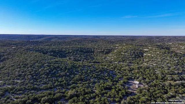 $654,000 | 2733 Private Road 4560, Rocksprings, TX 78880
