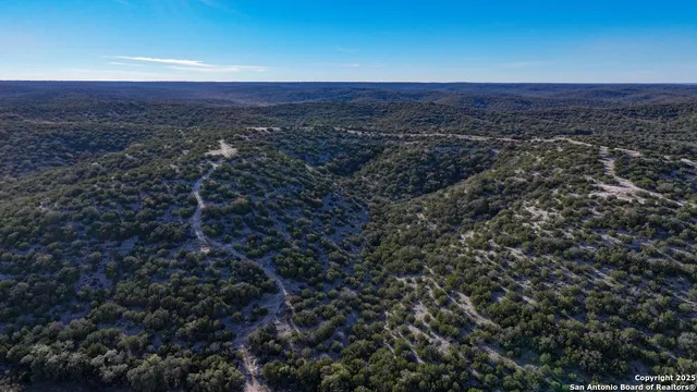 $654,000 | 2733 Private Road 4560, Rocksprings, TX 78880