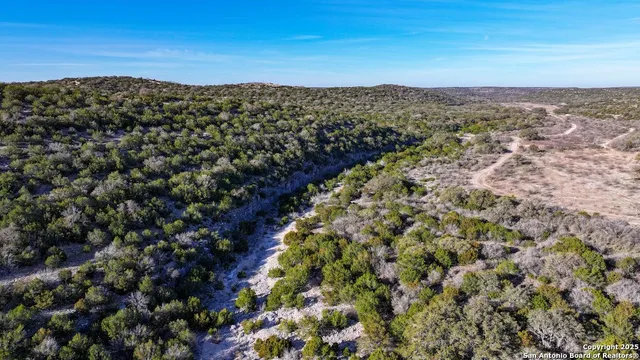 $654,000 | 2733 Private Road 4560, Rocksprings, TX 78880