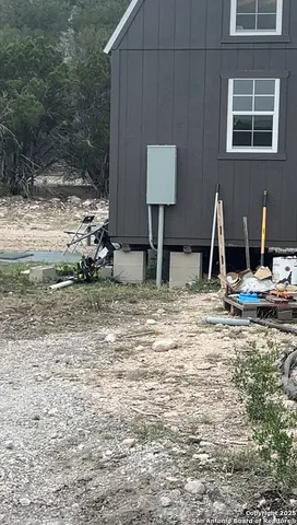 $654,000 | 2733 Private Road 4560, Rocksprings, TX 78880