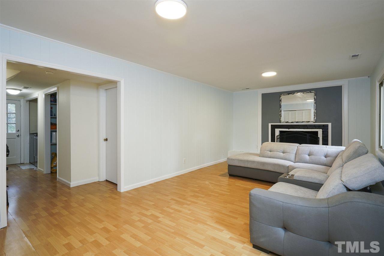 907 Bluestone Road Durham, NC 27713 - Photo 12 of 16 Gallery Image 12