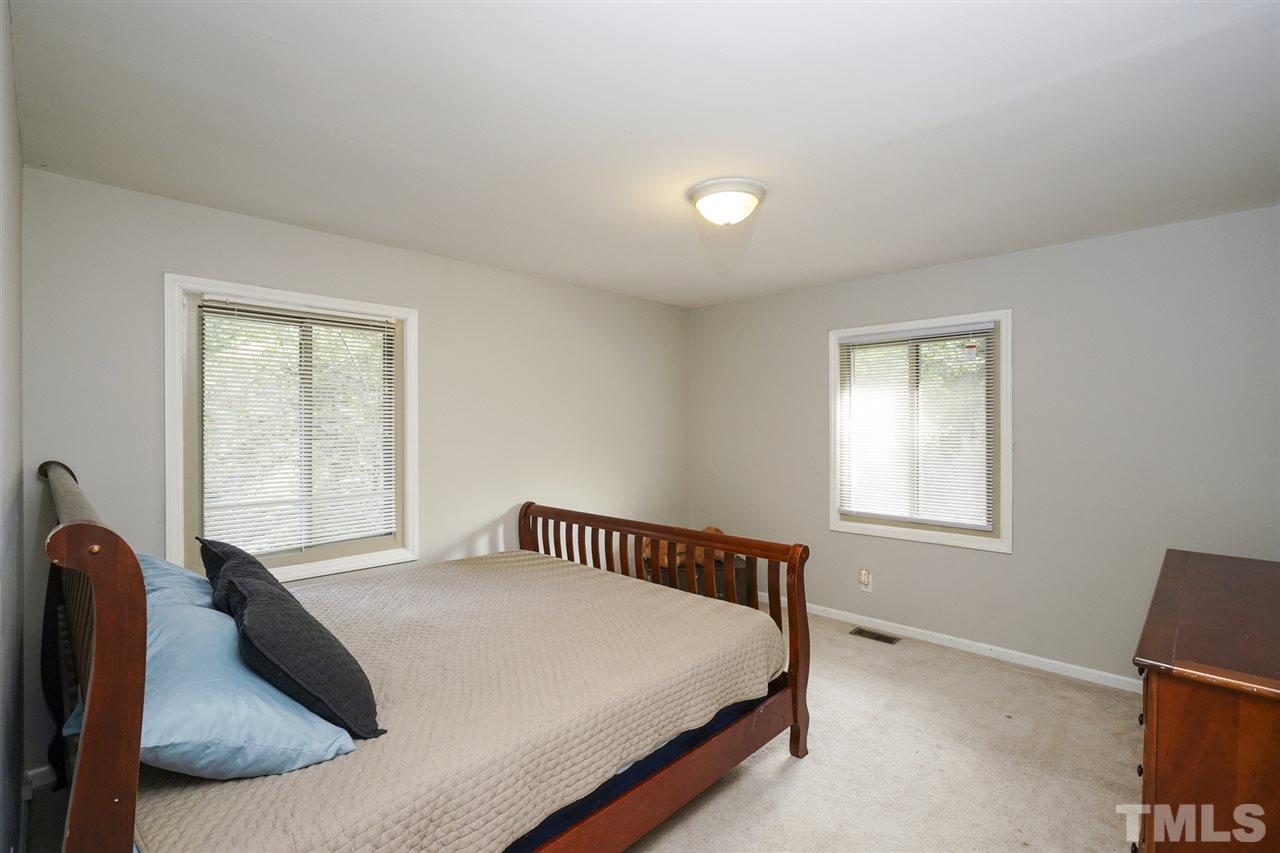 907 Bluestone Road Durham, NC 27713 - Photo 8 of 16 Gallery Image 8