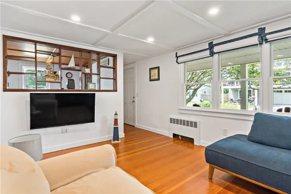 $2,200 | 39 Salt Pond Way, Westerly, RI 02891
