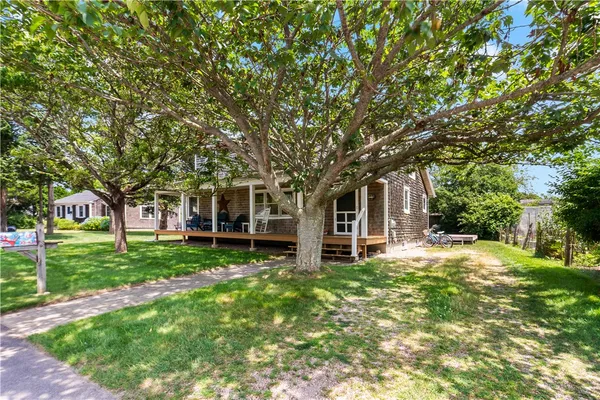 $2,200 | 39 Salt Pond Way, Westerly, RI 02891