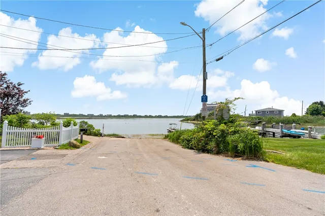 $2,500 | 39 Salt Pond Way, Westerly, RI 02891