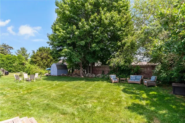 $2,500 | 39 Salt Pond Way, Westerly, RI 02891