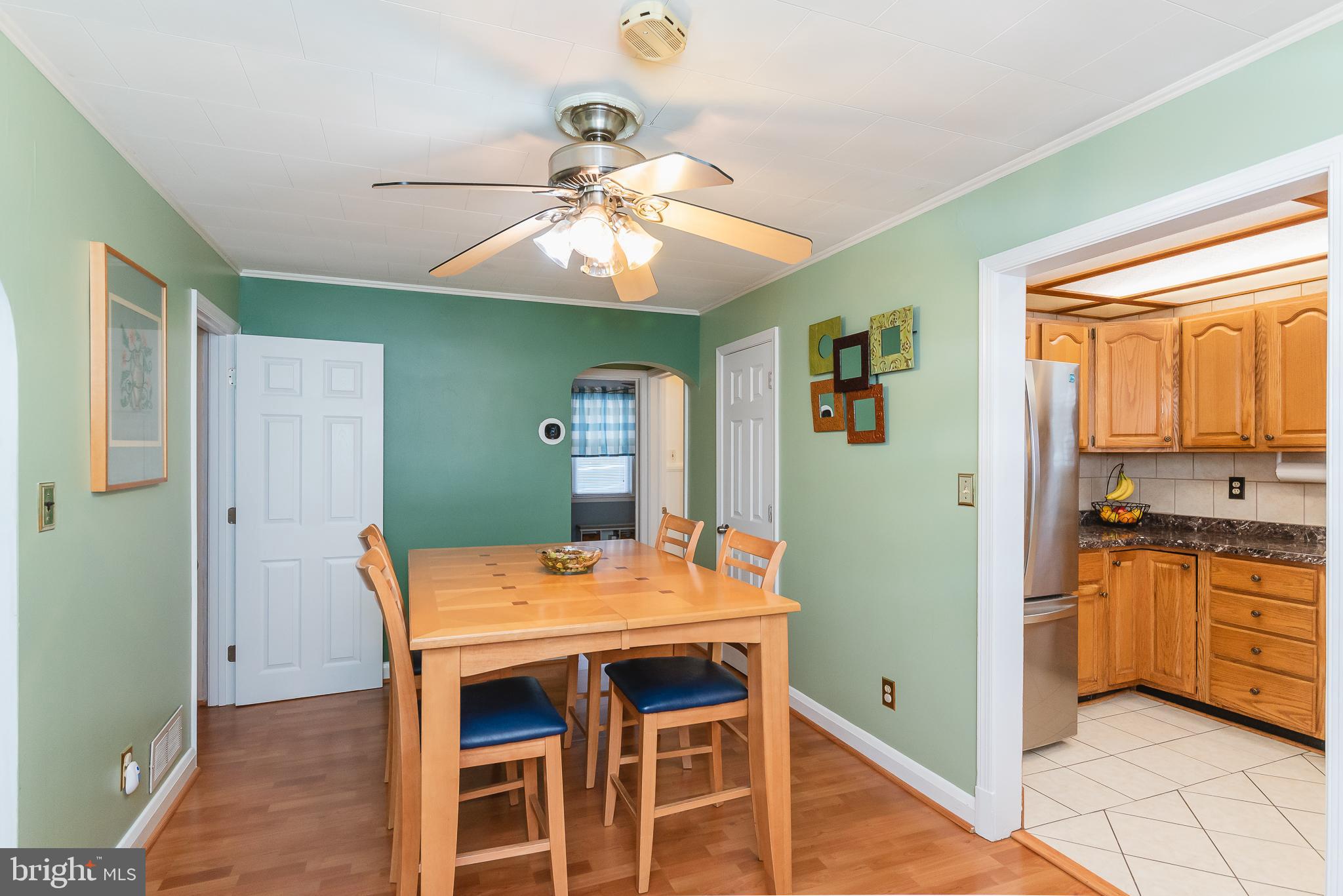 1831 Ellinwood Road Baltimore, MD 21237 - Photo 8 of 43 Dining Room