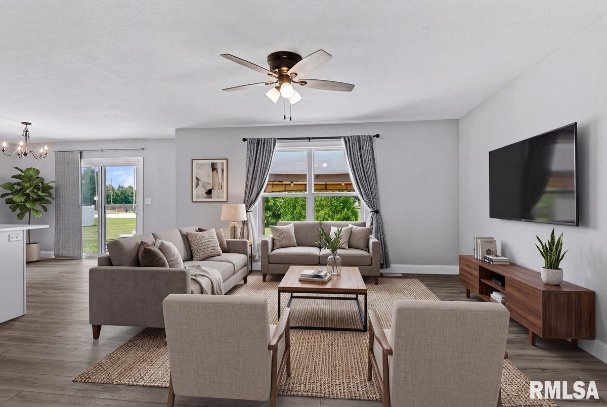 315 North Breckenridge Road Chatham, IL 62629 - Photo 2 of 27 Gallery Image 2