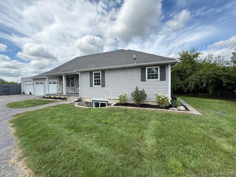 4226 Dye Road Swartz Creek, MI 48473 - Photo 2 of 26 Gallery Image 2