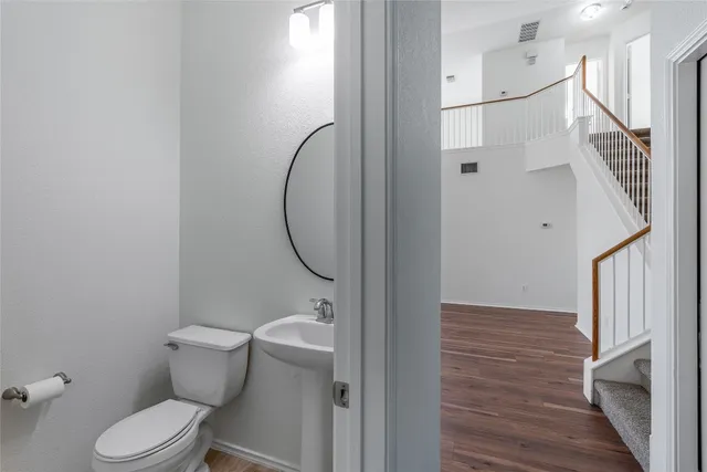 $330,000 | 309 Altamont Street, Hutto, TX 78634