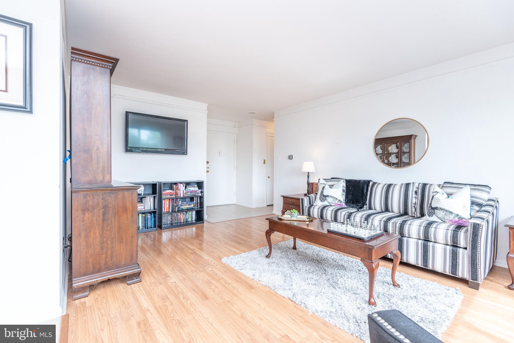 5101 8th Road South, Unit 312 Arlington, VA 22204 - Photo 2 of 23