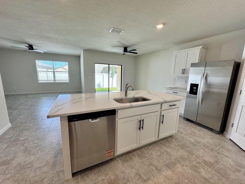 490 Seaspray Drive Fort Pierce, FL 34945 - Photo 11 of 21 Kitchen