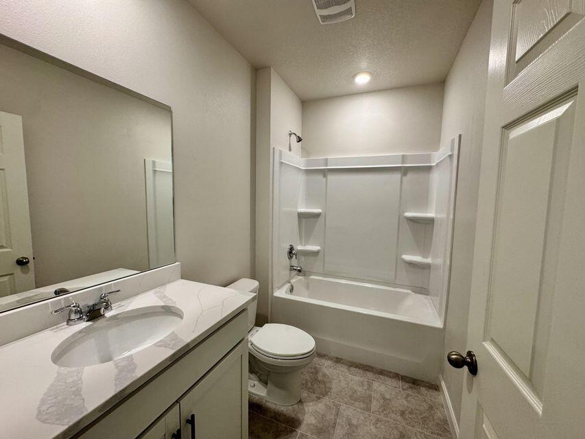 490 Seaspray Drive Fort Pierce, FL 34945 - Photo 7 of 21 Guest Bath