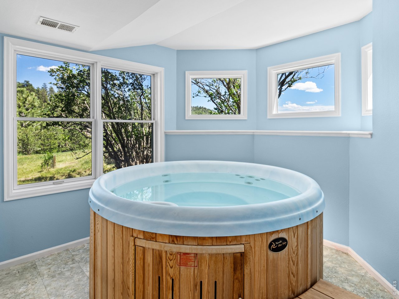 2180 Devils Gulch Road Estes Park, CO 80517 - Photo 35 of 40 Hot tub room, perfect after a long day.