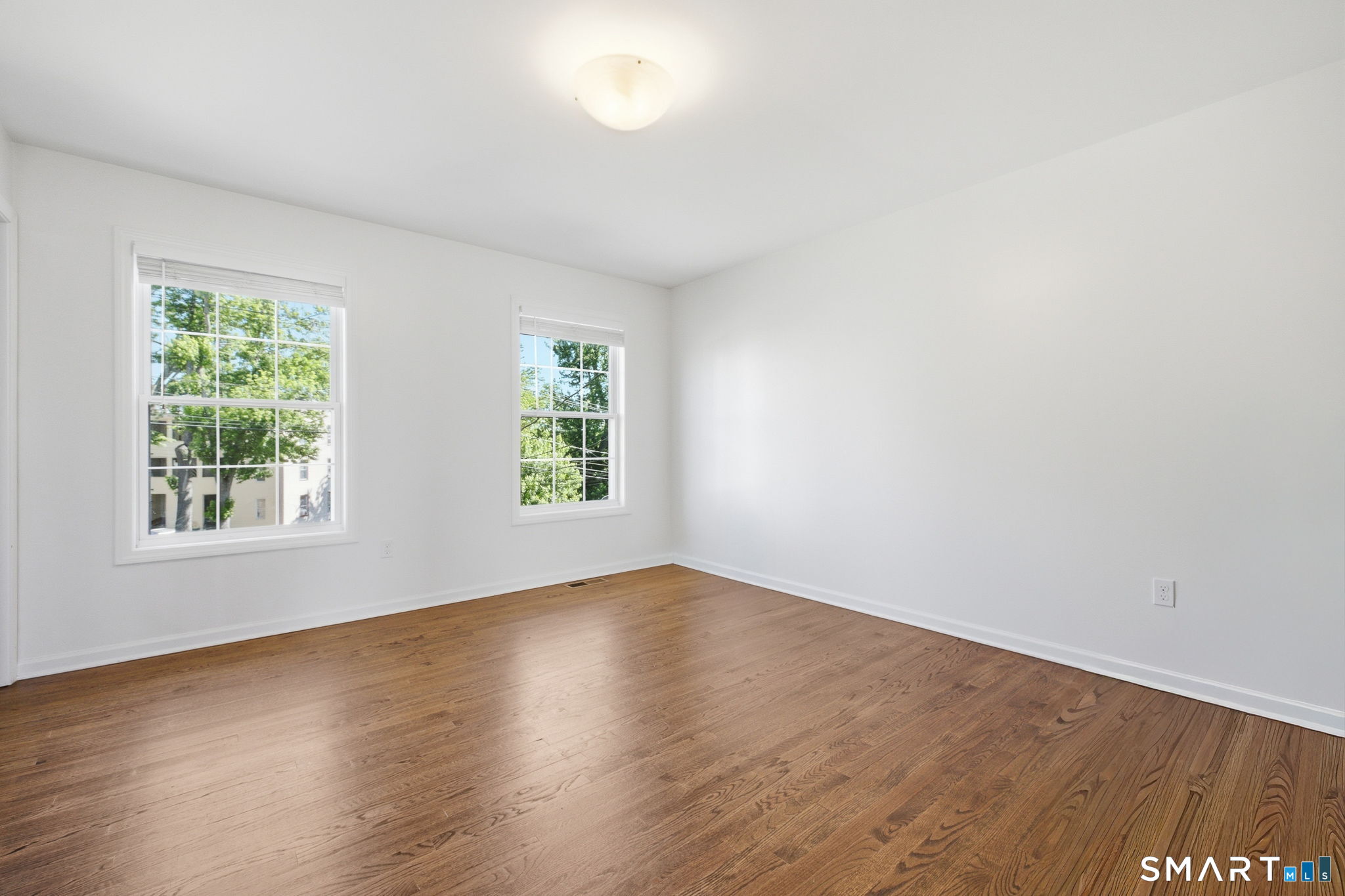 18 Perry Hill Road Shelton, CT 06484 - Photo 10 of 28