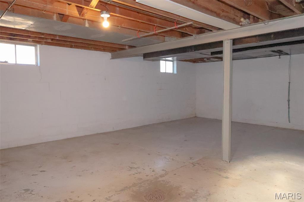 934 Forder Road St. Louis, MO 63129 - Photo 14 of 17