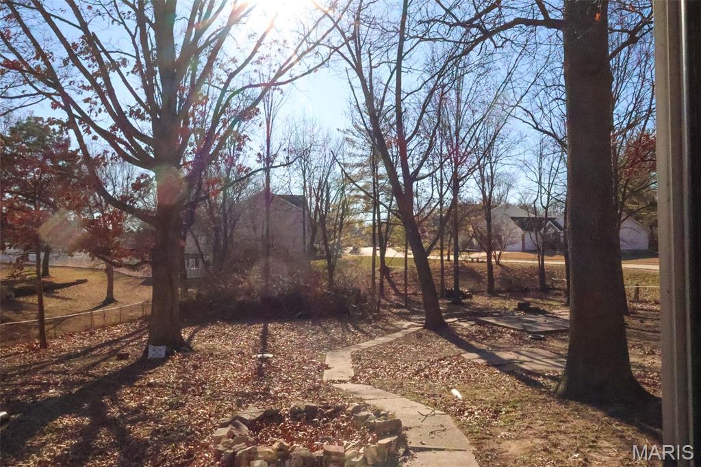 934 Forder Road St. Louis, MO 63129 - Photo 15 of 17