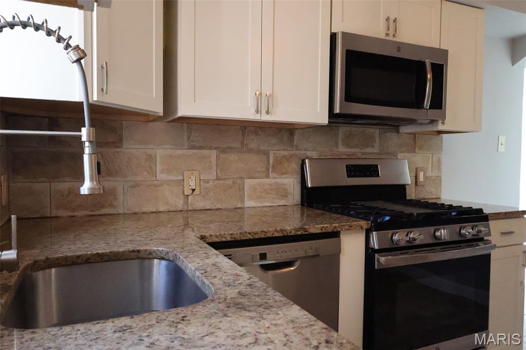 934 Forder Road St. Louis, MO 63129 - Photo 4 of 17