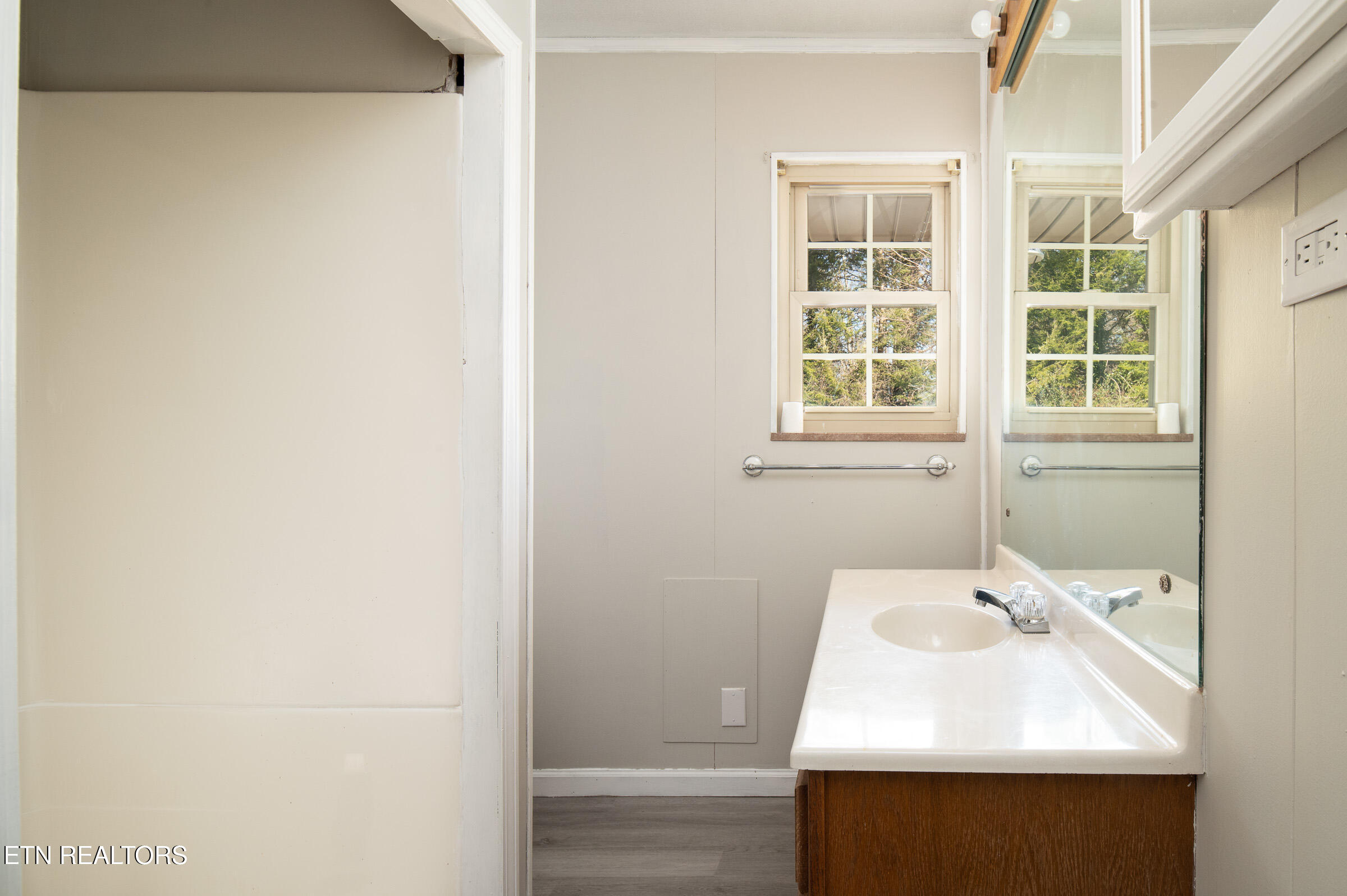 2405 Monterey Road Knoxville, TN 37912 - Photo 8 of 26 JBP_Monterey2405_2400px-8