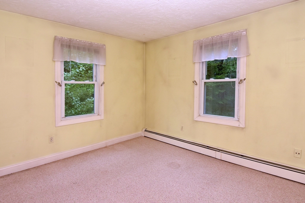 357 Barre Road Oakham, MA 01068 - Photo 18 of 39