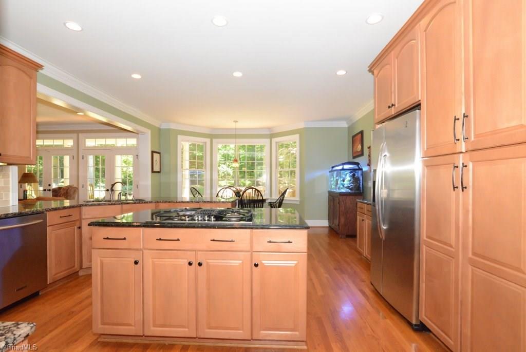 8306 Linville Oaks Drive Oak Ridge, NC 27310 - Photo 11 of 26 Gallery Image 11