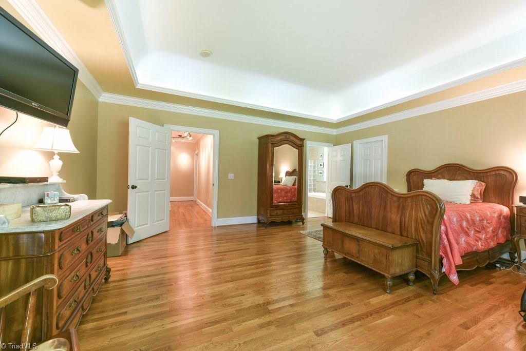 8306 Linville Oaks Drive Oak Ridge, NC 27310 - Photo 14 of 26 Gallery Image 14