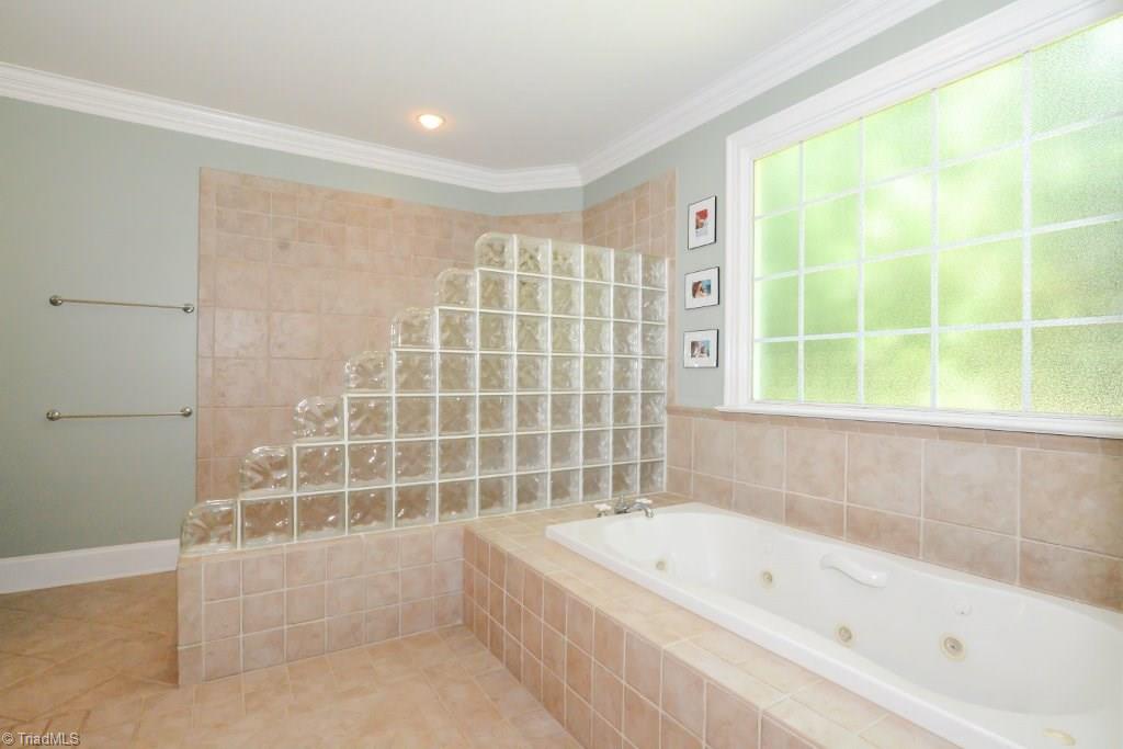 8306 Linville Oaks Drive Oak Ridge, NC 27310 - Photo 15 of 26 Gallery Image 15