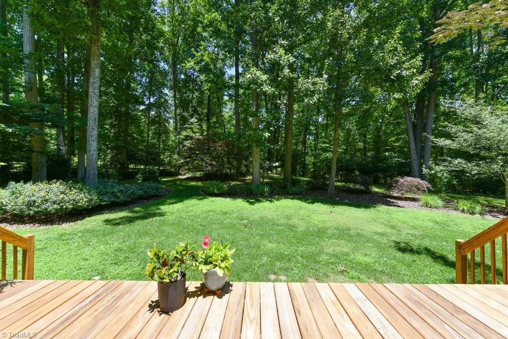 8306 Linville Oaks Drive Oak Ridge, NC 27310 - Photo 5 of 26 Gallery Image 5
