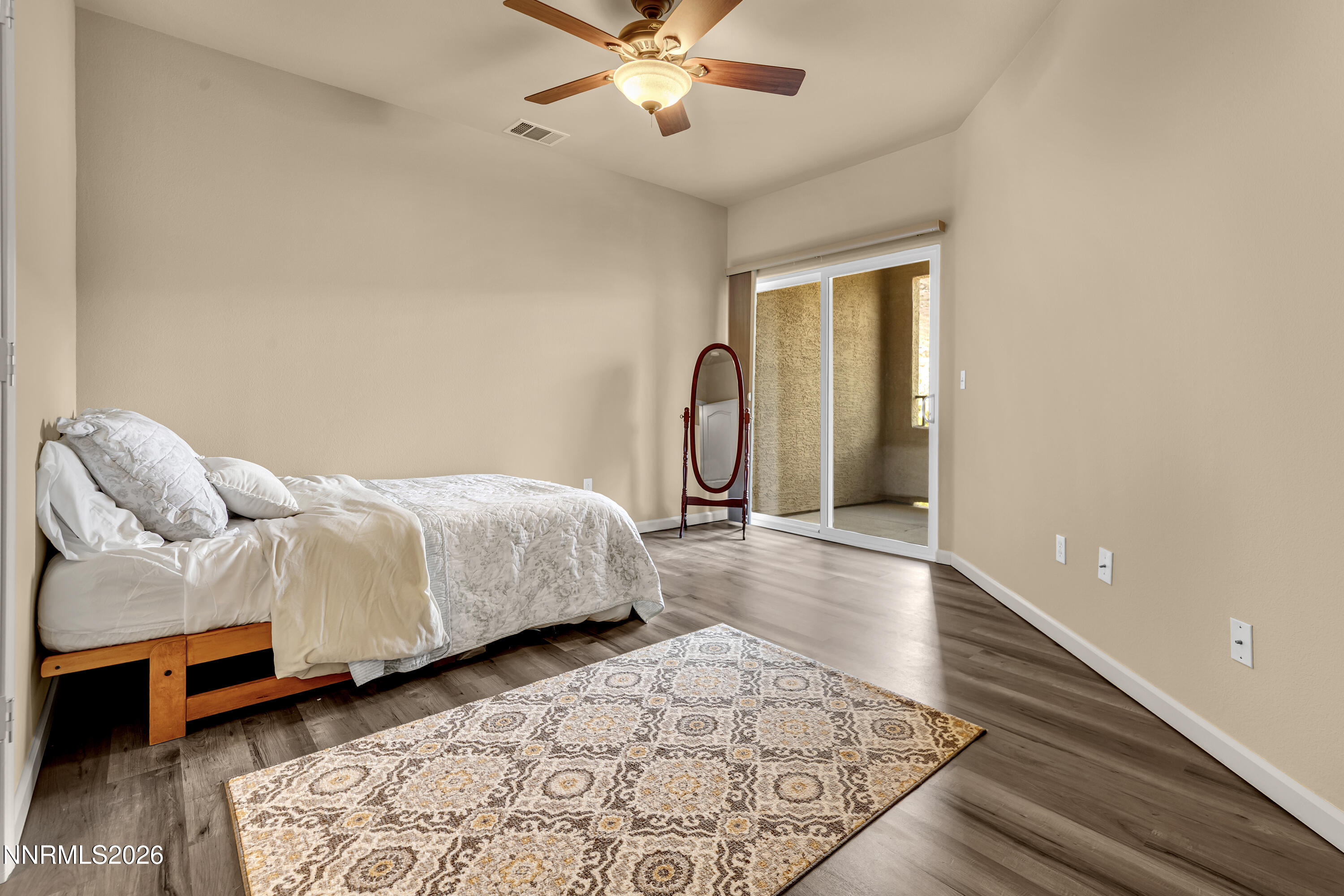 9050 Double R Boulevard, Unit 825 Reno, NV 89521 - Photo 15 of 36 DoubleR9050_825-014