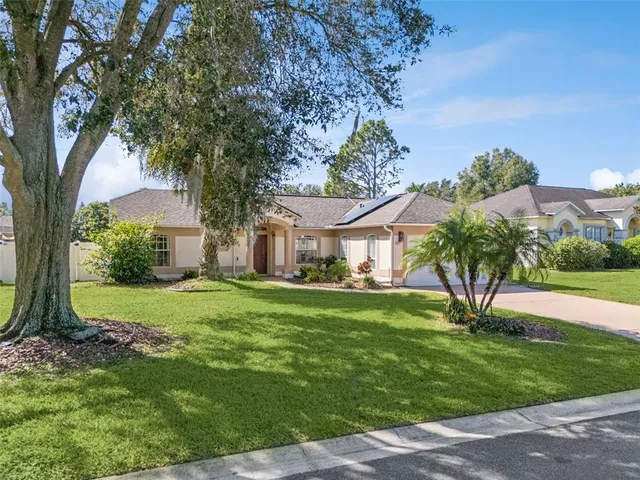 $330,000 | 121 Sunridge Woods Court, Davenport, FL 33837