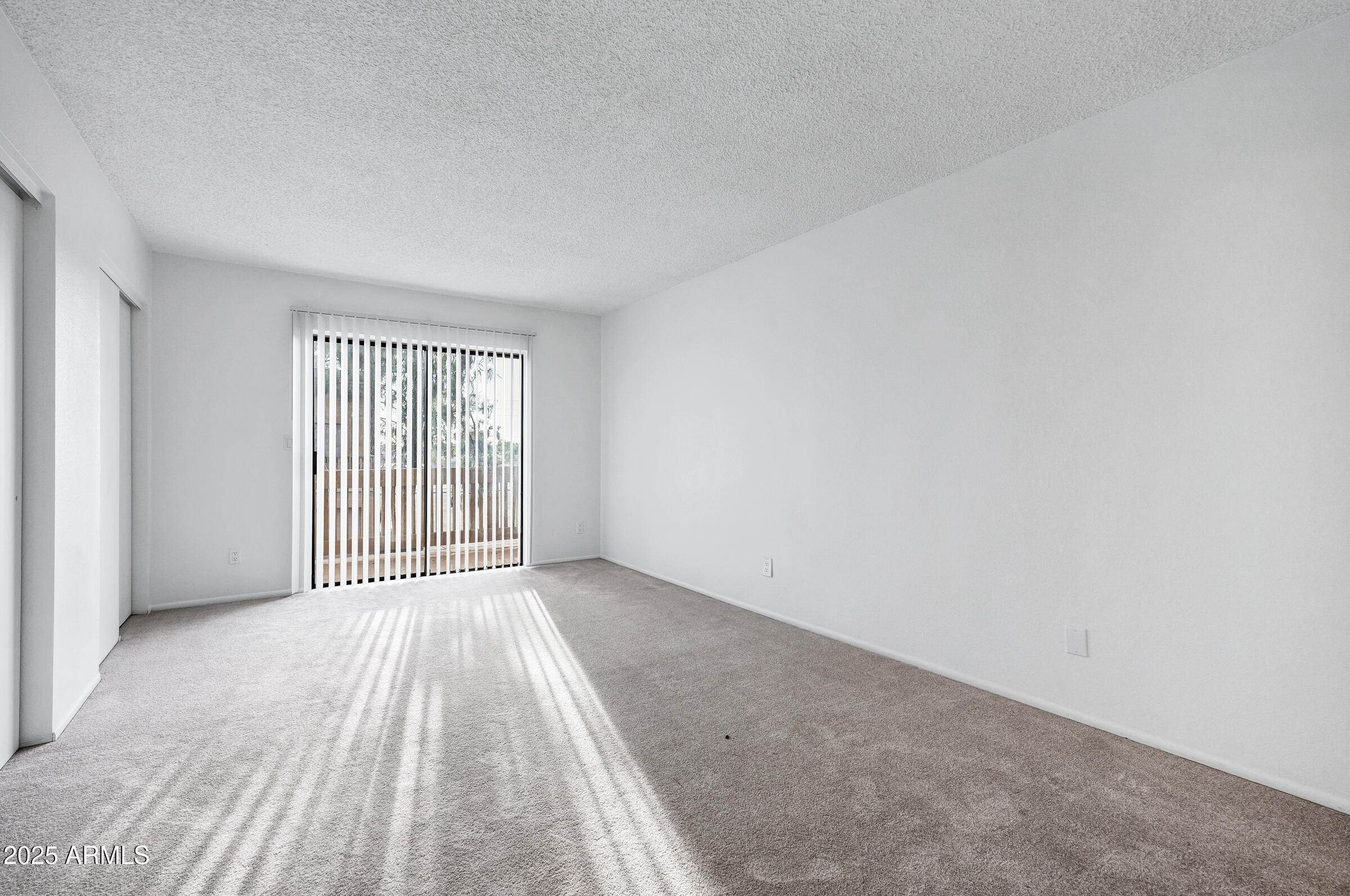 2041 West Bloomfield Road, Unit 1 Phoenix, AZ 85029 - Photo 16 of 20 2041 W Bloomfield Rd unit 1-18