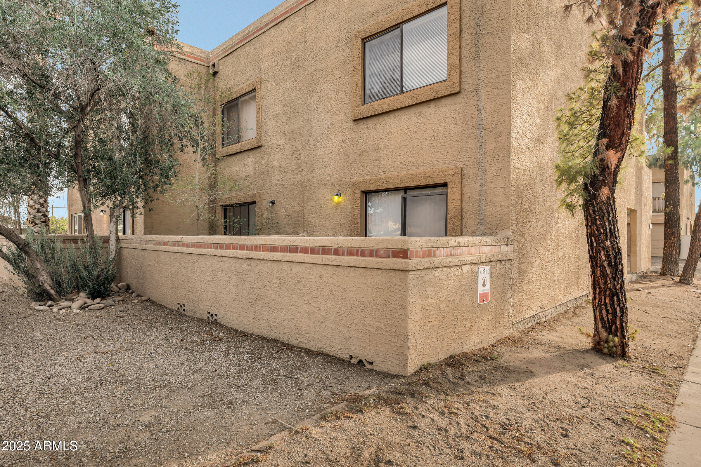 2041 West Bloomfield Road, Unit 1 Phoenix, AZ 85029 - Photo 20 of 20 2041 W Bloomfield Rd unit 1-24