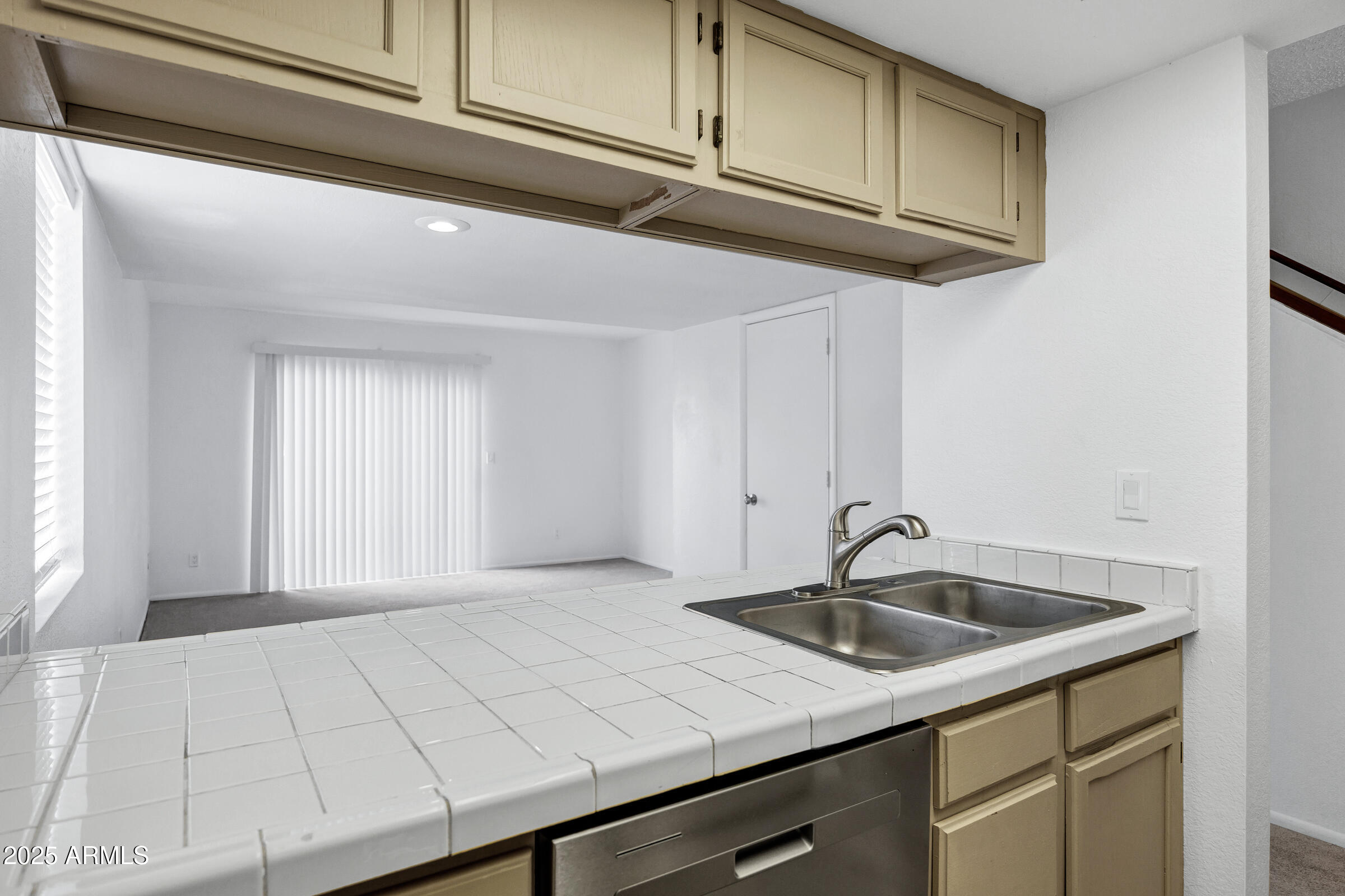 2041 W Bloomfield Rd unit 1-8