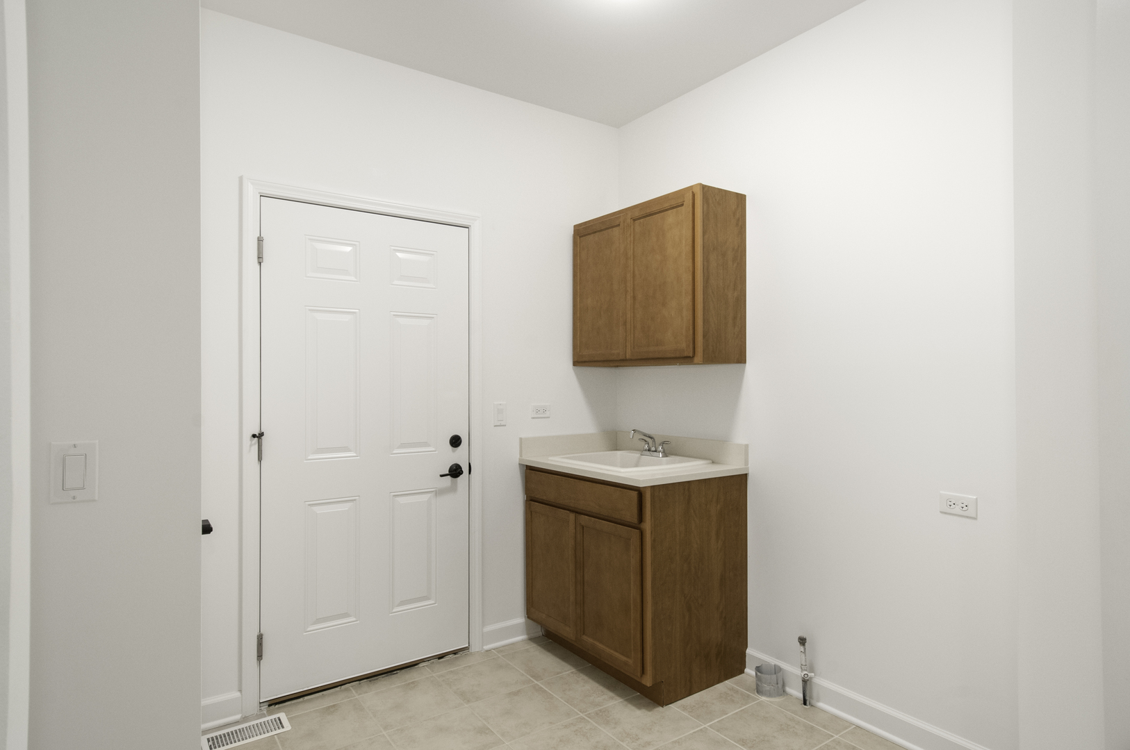 12882 Rosa Lane Lemont, IL 60439 - Photo 10 of 15