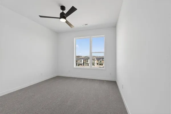 $604,950 | 22596 West 93rd Street, Lenexa, KS 66227