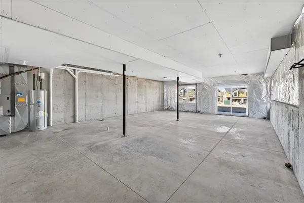 $604,950 | 22596 West 93rd Street, Lenexa, KS 66227