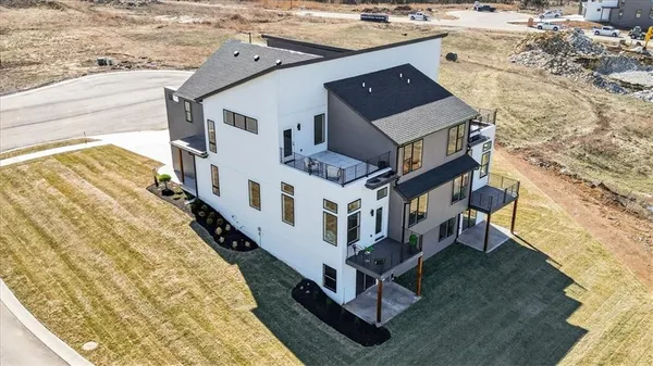 $604,950 | 22596 West 93rd Street, Lenexa, KS 66227