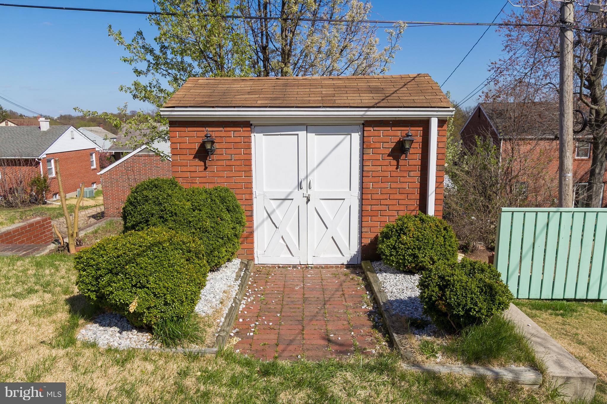 8113 Sagramore Road Baltimore, MD 21237 - Photo 27 of 27 Exterior (Rear)