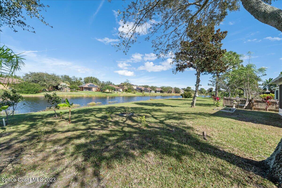 600 Benton Drive Melbourne, FL 32901 - Photo 5 of 33 a view of a lake with houses