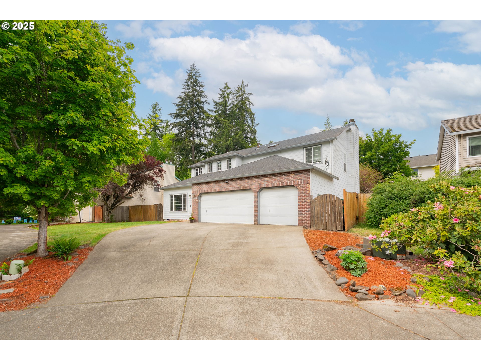 17474 Southwest Sarala Street Beaverton, OR 97007 - Photo 1 of 40