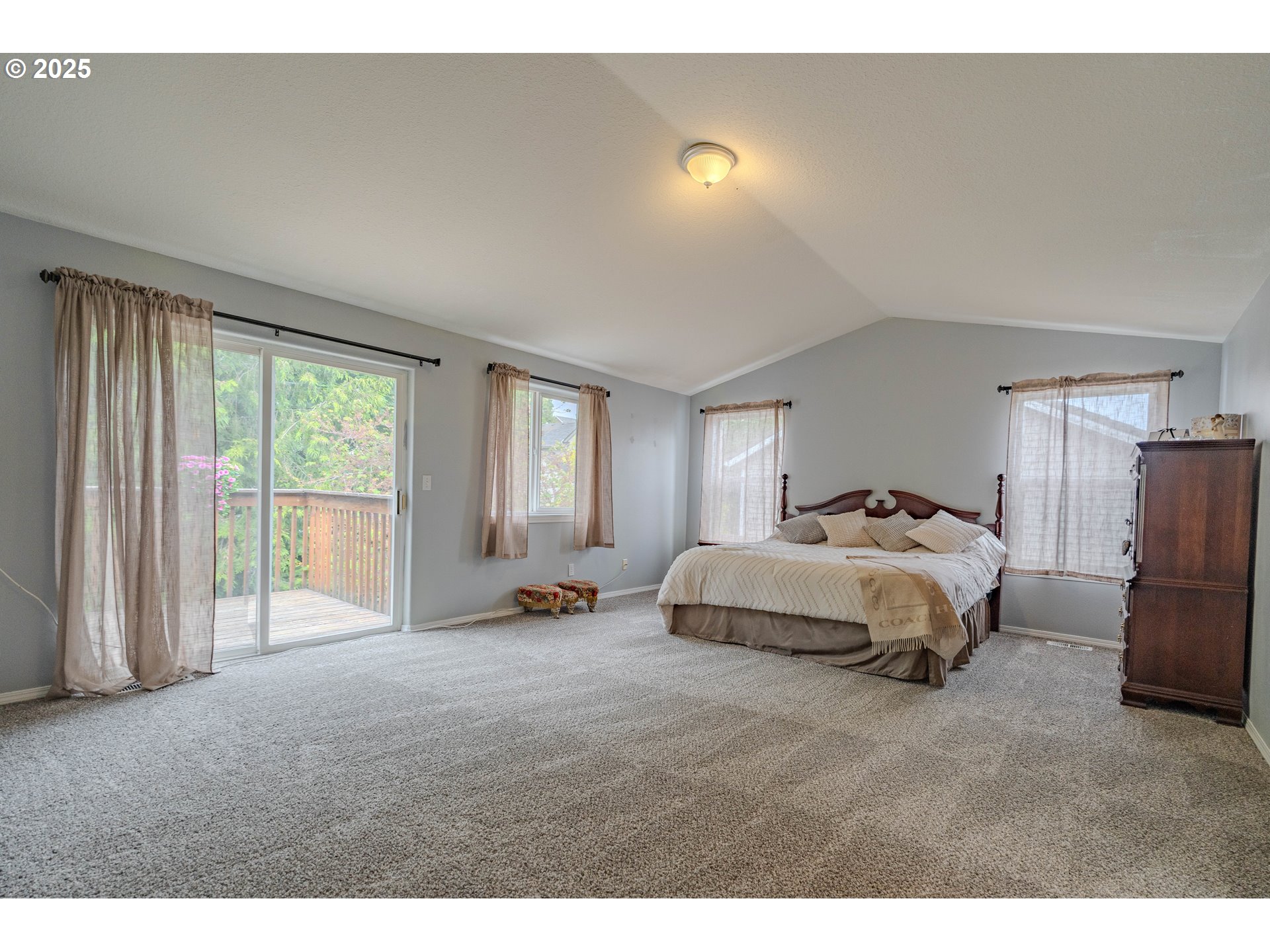 17474 Southwest Sarala Street Beaverton, OR 97007 - Photo 17 of 40