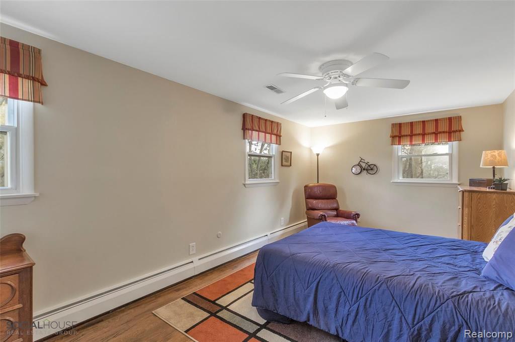 61350 Eight Mile Road South Lyon, MI 48178 - Photo 22 of 55 Gallery Image 22