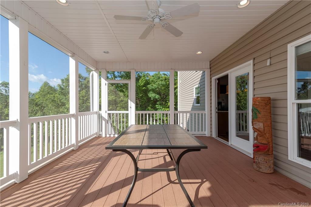 433 Matthews Road Pilot Mountain, NC 27041 - Photo 27 of 32 Gallery Image 27