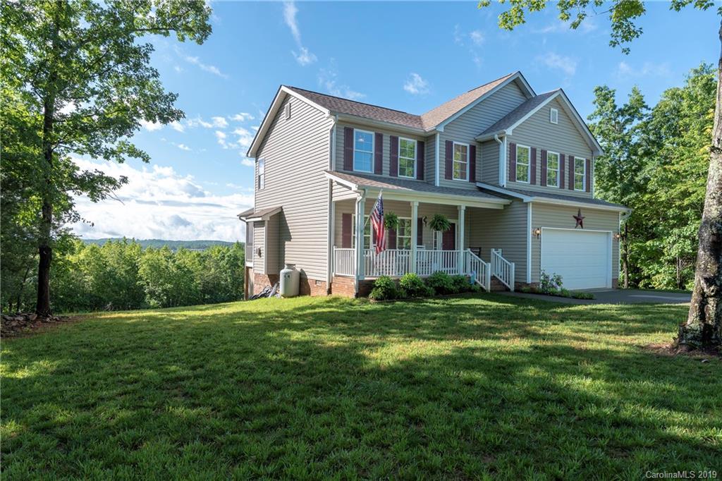 433 Matthews Road Pilot Mountain, NC 27041 - Photo 4 of 32 Gallery Image 4