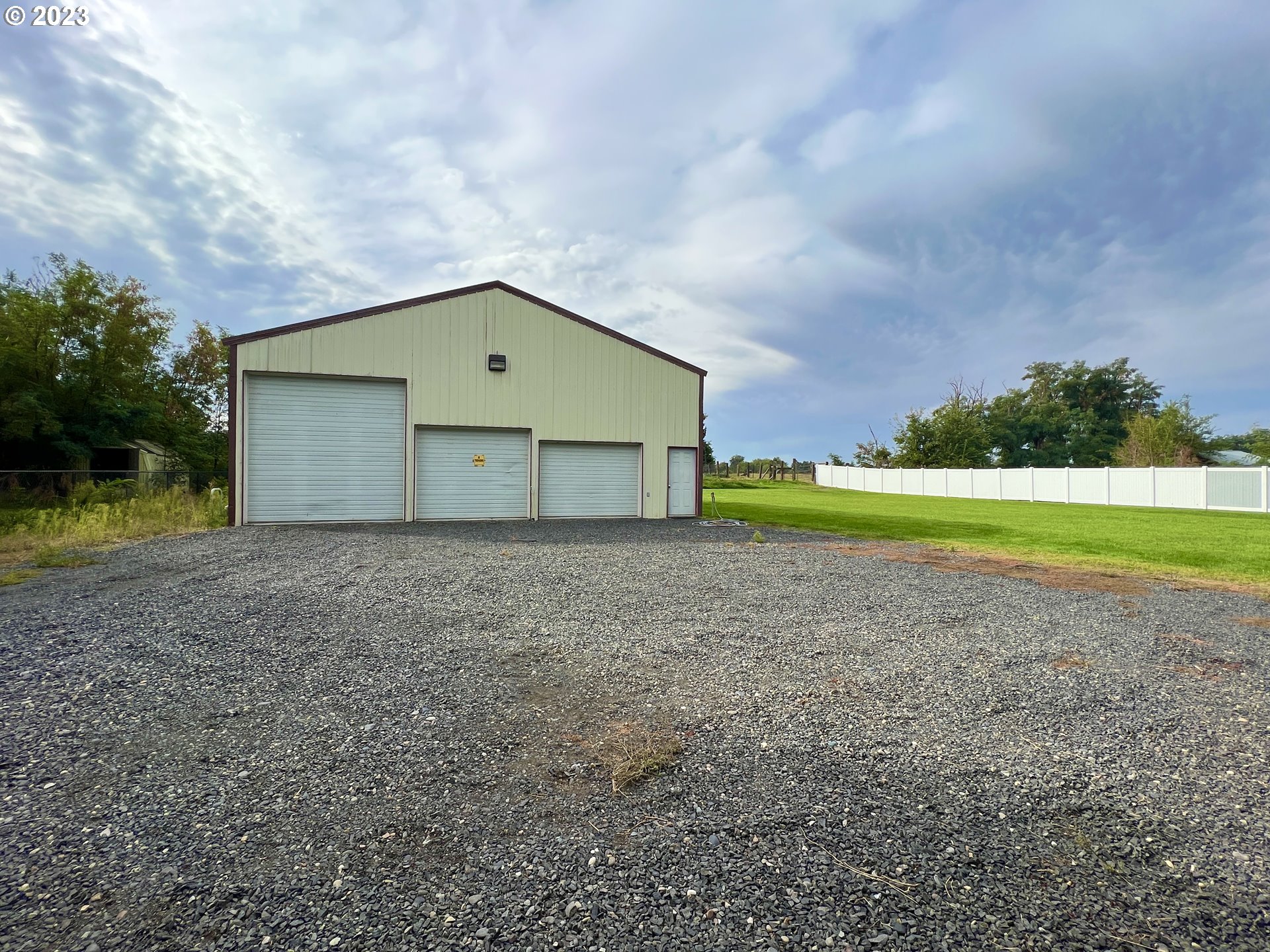 1775 Minnehaha Road Hermiston, OR 97838 - Photo 3 of 25 Gallery Image 3
